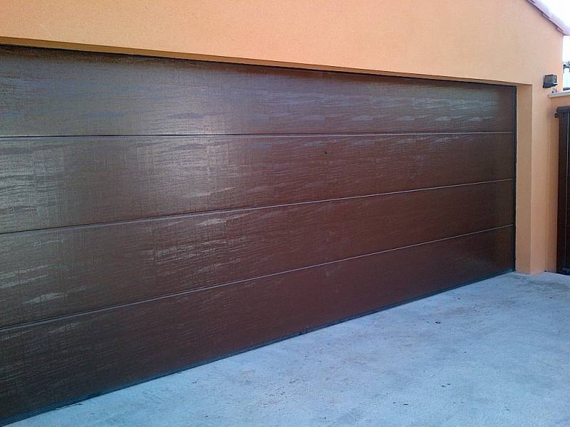 Porte sectionnelle largeur 5m à Marseille